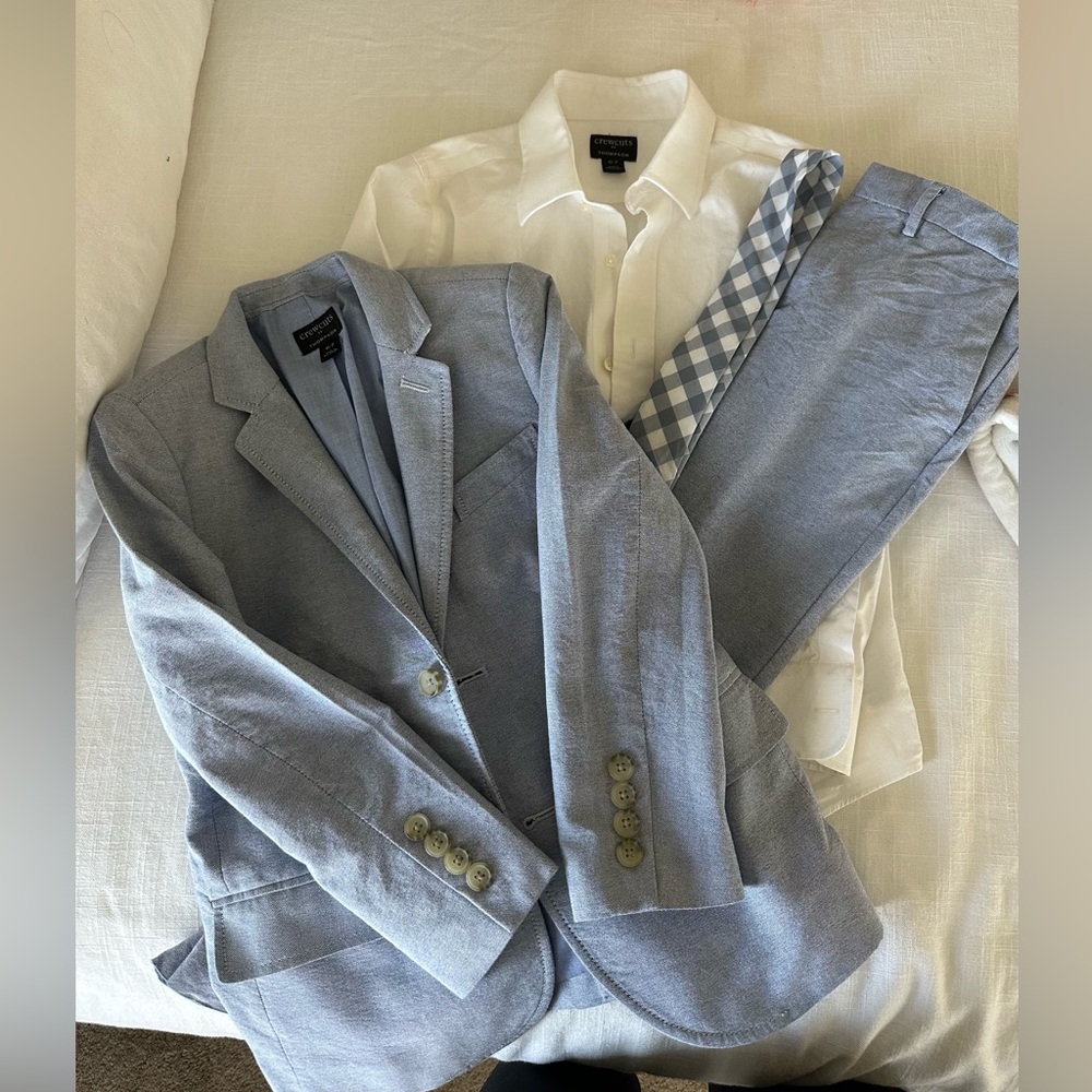 Light blue suit